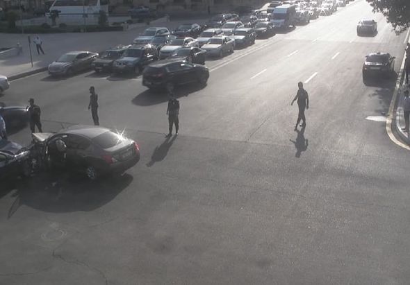 Bakıda qəza tıxac yaratdı - FOTO