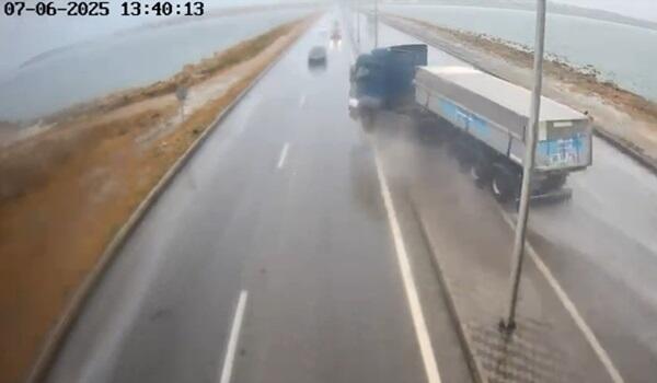 Kənar dairəvi yolda ağır qəza: 1 ölü, 3 yaralı