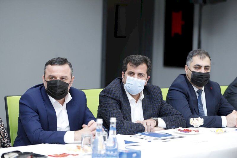 Nazir Sahil Babayev media rəhbərləri ilə görüşdü - FOTOLAR
