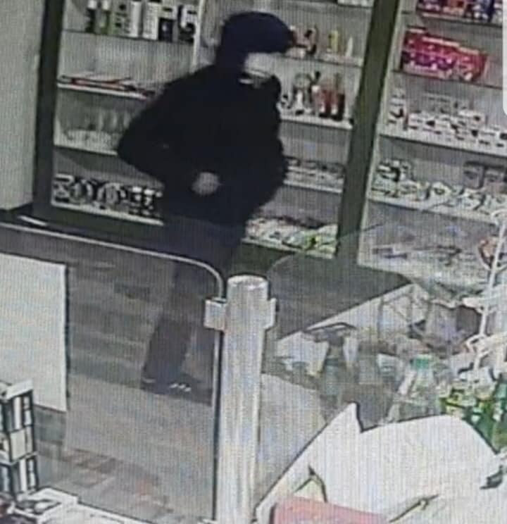 Bakıda aptekə silahlı basqın