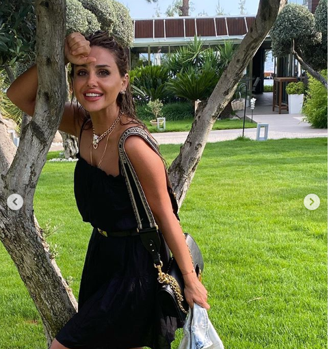 Günel Zeynalovadan YENİ FOTOLAR