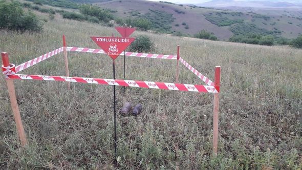 Ağstafada iki top mərmisi tapıldı - FOTO