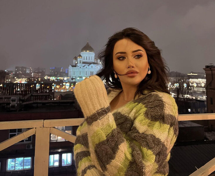 Aysel Şükürdən anasına: 'Belə şeylər danışma, namaz qılırsan