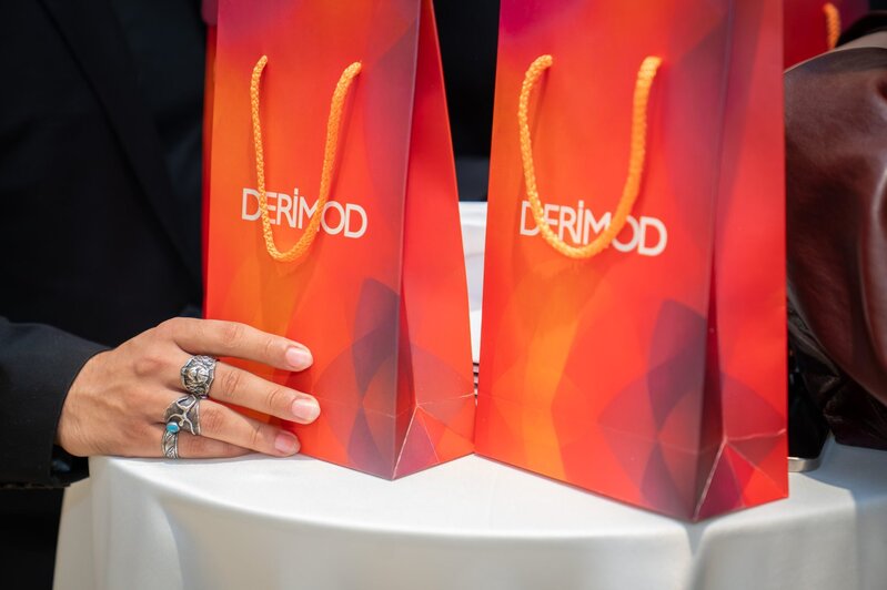 Derimod-un