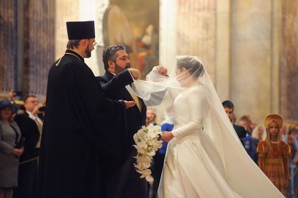 Rusiyada monarxiyanın qayıdışı: 120 ildən sonra Romanovlar sülaləsində toy - FOTO/VİDEO