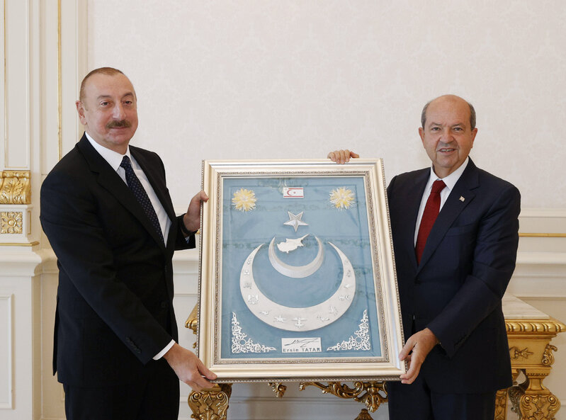 İlham Əliyev Şimali Kiprin Prezidentini qəbul edib - FOTO