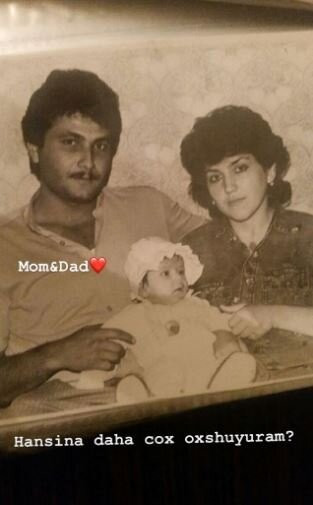 Pərvin Abıyeva valideynlərinin FOTOSUNU yaydı