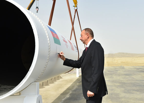 İlham Əliyevin Rusiyanın nüfuzlu jurnalına müsahibəsi - TAM MƏTN + FOTO