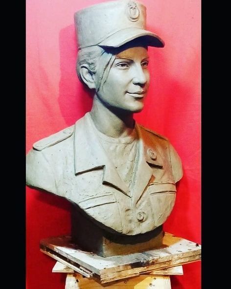 Vətən müharibəsinin yeganə xanım şəhidinin büstü hazırlandı – FOTO