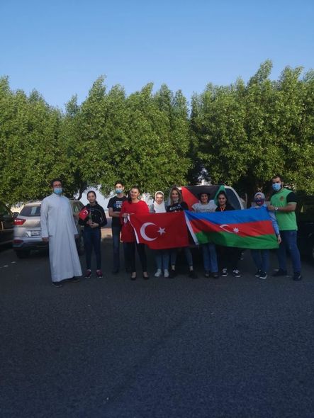 Küveytdə Azərbaycanın tarixi qələbəsinə həsr olunmuş avtoyürüş keçirilib - FOTO