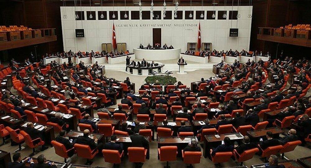 Parlamentdə QƏRİBƏ QƏRAR: bundan sonra qadınlar...
