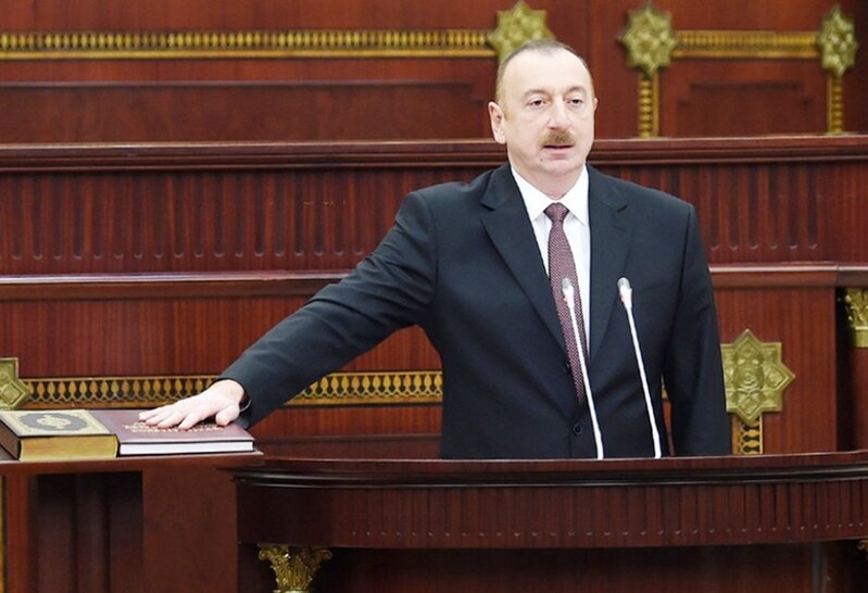 Növbədənkənar Prezident seçkilərində qalib xalq qalib liderinə səs verdi