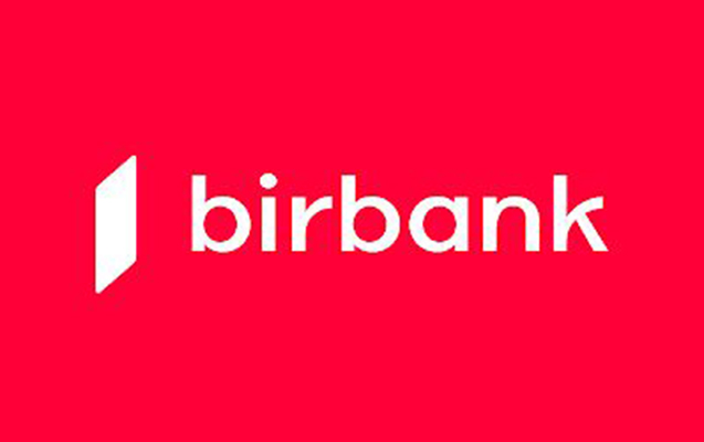 Bank tətbiqlərindən istifadə edənlərin 82%-i 