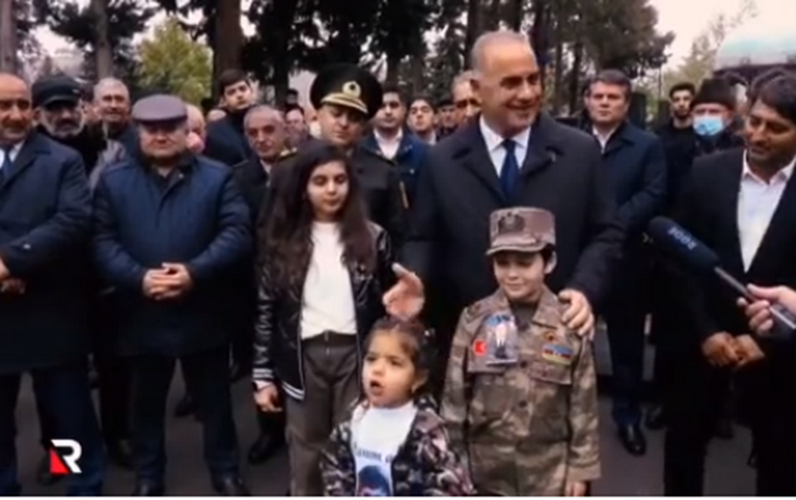 Şəhid qızı icra başçısının sözünü yarıda kəsdi - VİDEO