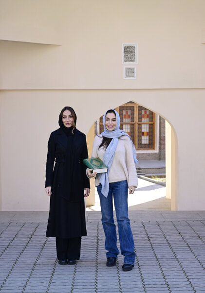 Mehriban Əliyeva ilə qızlarına 