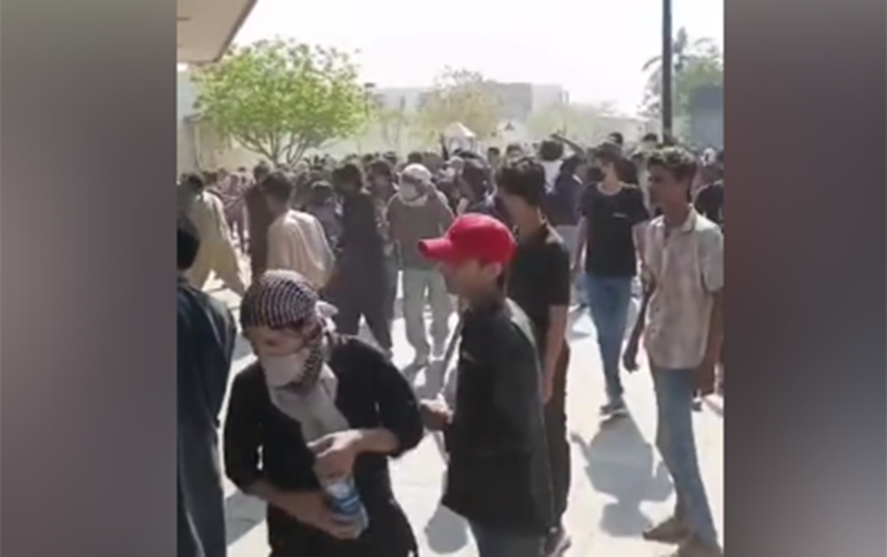 İrandakı hadisələr Pakistanda etiraz dalğasına səbəb olub: 36 ölü, 200-dən çox yaralı