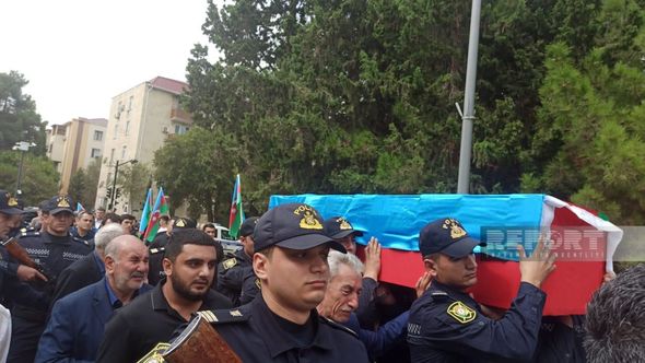 Erməni terroru nəticəsində həlak olan polis Asim Camalzadə ilə vida mərasimi keçirilib - FOTO