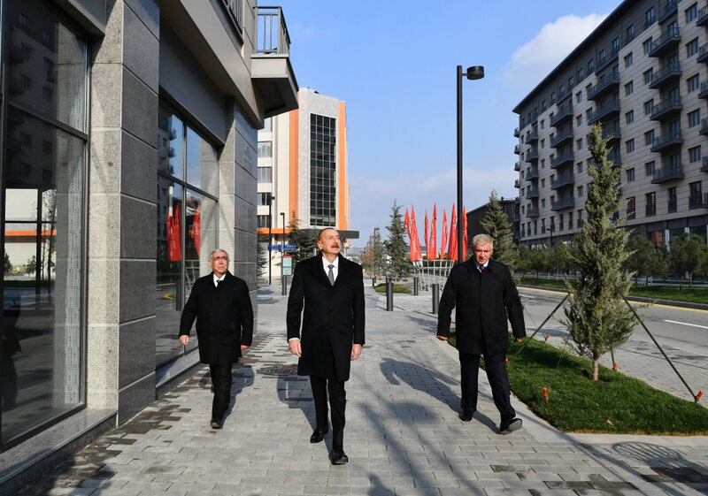 Prezident Ağ Şəhərdə görülən işlərlə tanış oldu - FOTOLAR