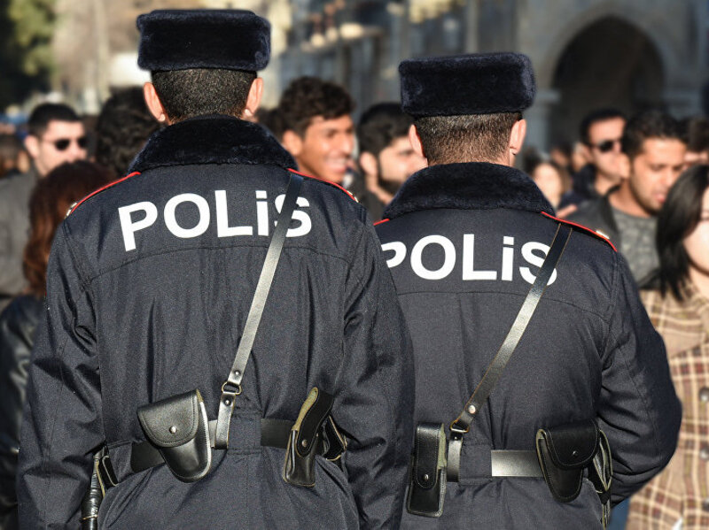Nazir polis rəisini sərəncama götürdü