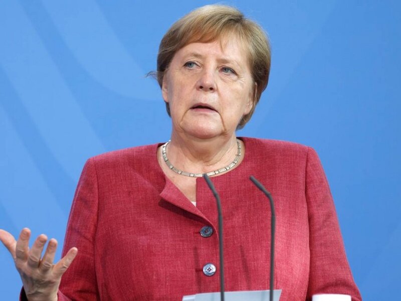 Angela Merkel: 'Türkiyəni görməzdən gələ bilməzsiniz