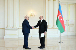 İlham Əliyev Fələstinin yeni səfirinin etimadnaməsini qəbul ETDİ