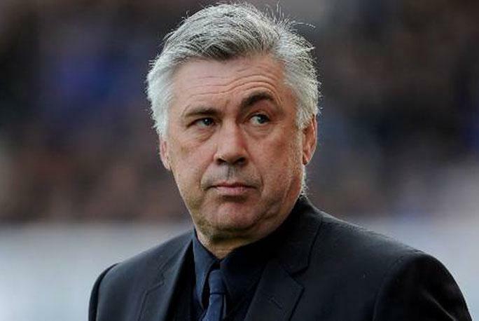 Ançelotti "Napoli"nin futbolçusunu istəyir
