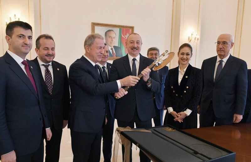 İlham Əliyev Hulusi Akarı qəbul etdi - FOTOLAR
