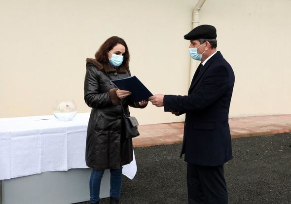 Bir qrup şəhid ailəsi və Qarabağ müharibəsi əlili mənzillərlə təmin edildi - FOTO