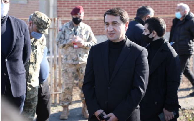 Hikmət Hacıyev: "Quruculuq işləri aparılacaq ki, məcburi köçkünlər öz dədə-baba yurdlarına qayıda bilsinlər