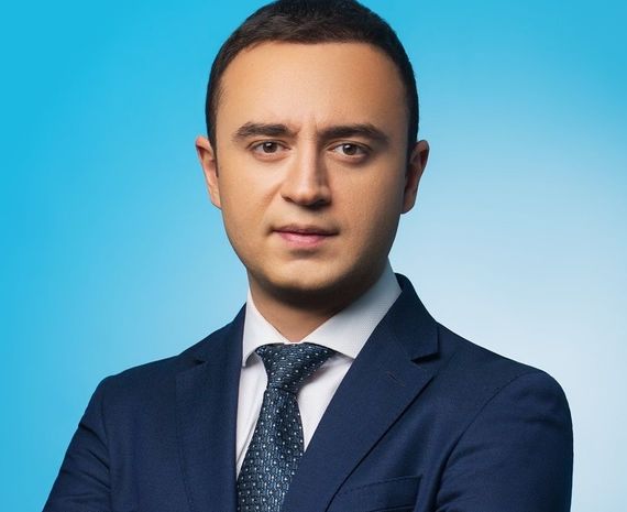 Gənc deputat karantin qaydasını pozub toy edənlər haqda: "Bu, hər kəs üçün dərs olmalıdır!