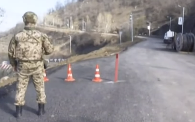 Şuşada terrorçunun qumbara partlatdığı yerdən yeni görüntülər - VİDEO