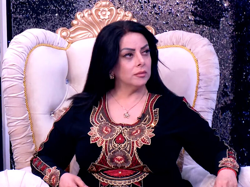 Aktrisadan ŞOK SÖZLƏR: 'Sənətdə olan bir çox xanımın saxlayanı var' - VİDEO