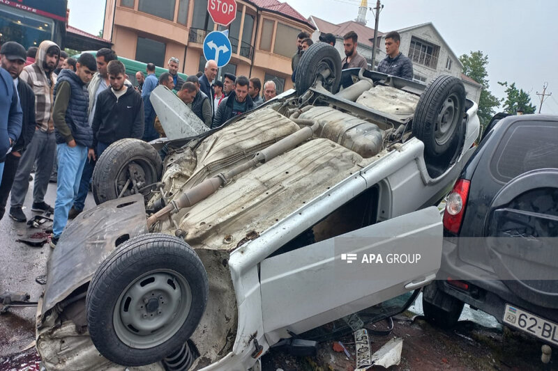 Zaqatalada yol qəzası olub, ölən var - FOTO