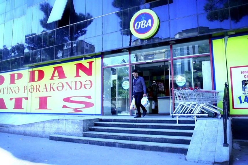 Bakıda "OBA market"ə basqın edildi