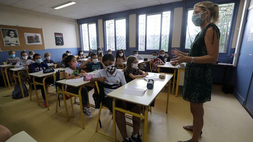 Məktəblər açıldı: 25 min şagird və müəllim COVID-19-a yoluxdu