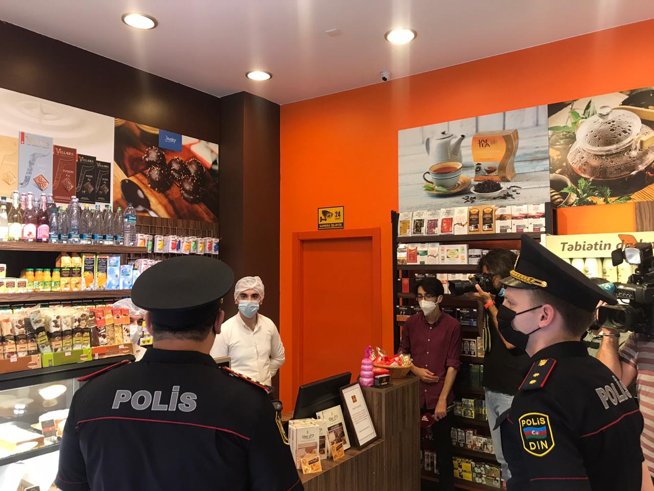 Bakı polisi reyd keçirdi - FOTOLAR