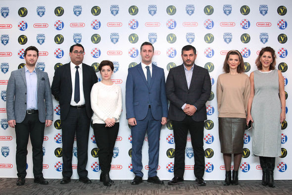  "Maxi.az" "Sabah" Futbol Akademiyasının titul sponsoru oldu - FOTO