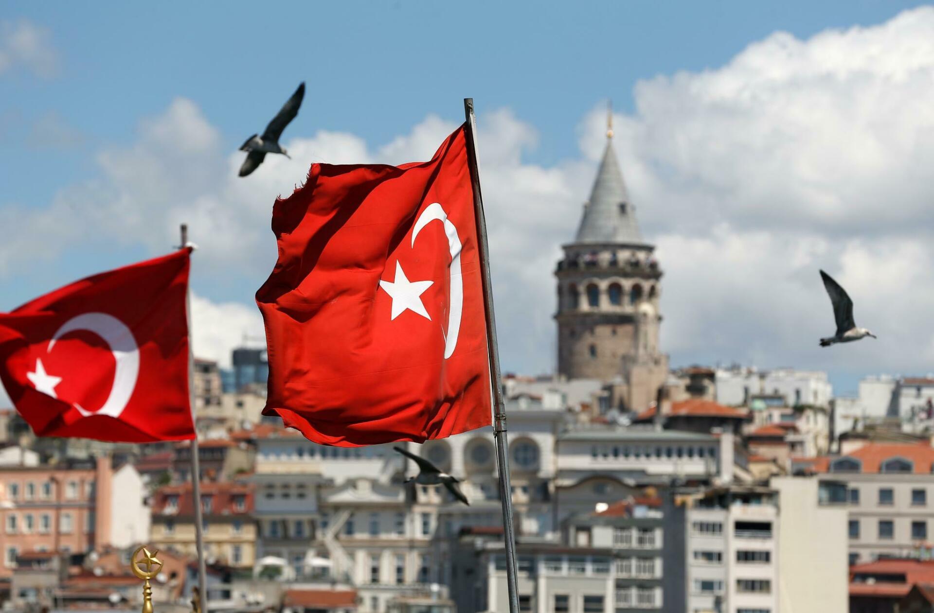 Türkiyədə COVID-19-a yoluxanların sayı 3,5 dəfə artdı