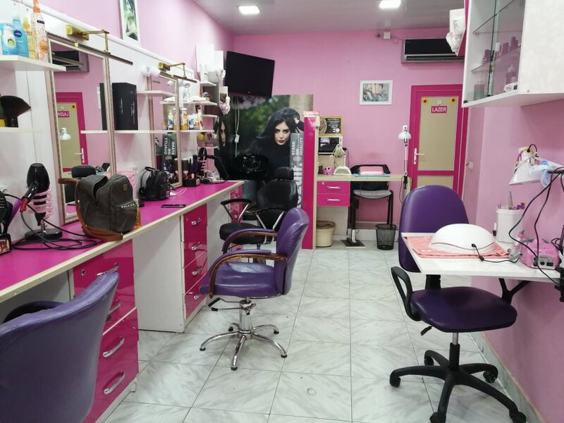 Bərbər və gözəllik salonlarına onlayn növbə ilə gediləcək