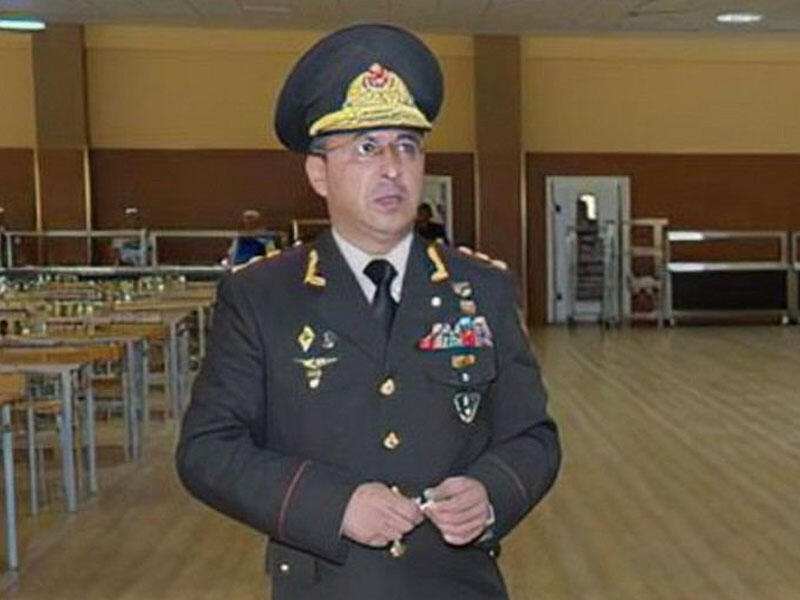 Rövşən Əkbərova qarşı 1 milyon 220 min manatlıq mülki iddia qaldırıldı