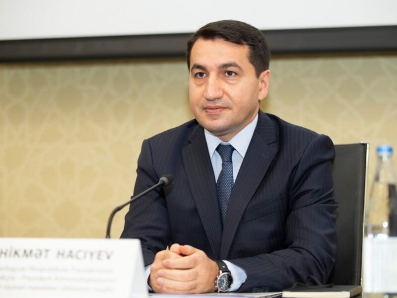Hikmət Hacıyev: 'Diplomatların Qarabağda erməni vəhşiliklərini görməsi mühümdür