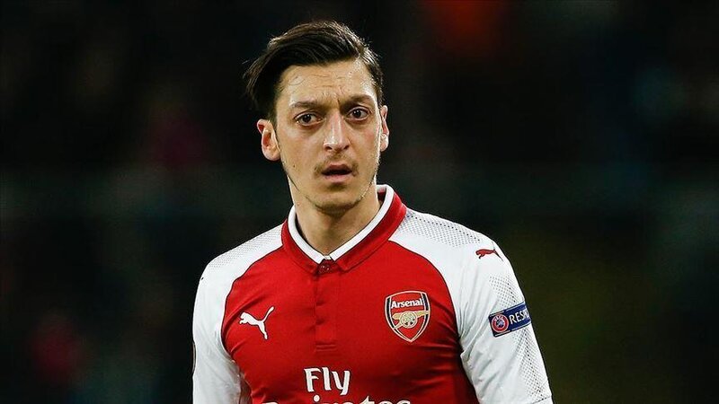 Mesut Özil məşhurlarla qonşu oldu