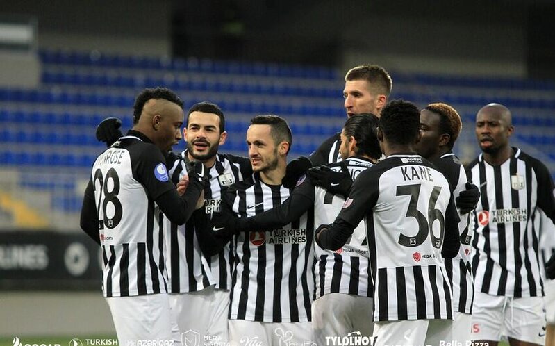 "Neftçi" evdə, "Qarabağ" səfərdə SINAĞA ÇƏKİLİR