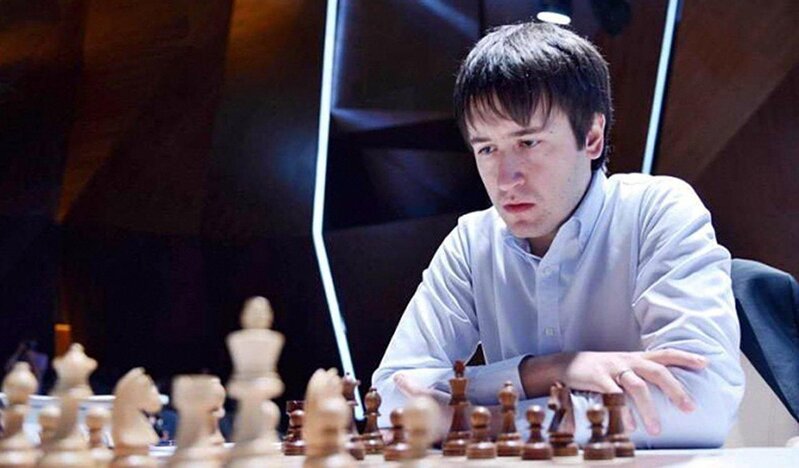 Teymur Rəcəbov Aniş Girini məğlub etdi