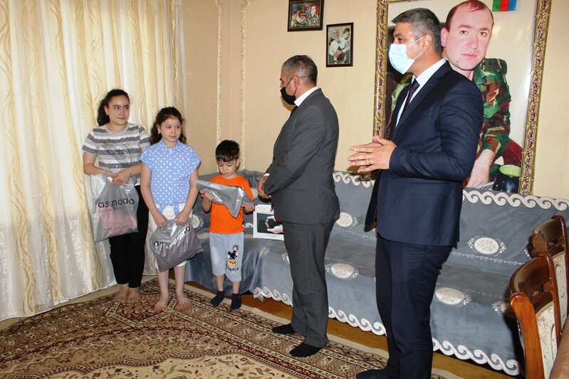 İcra başçısı körpə fidanların bayram şənliyində iştirak etdi - FOTOLAR