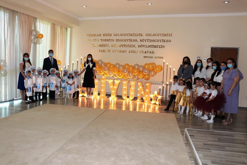 İcra başçısı körpə fidanların bayram şənliyində iştirak etdi - FOTOLAR