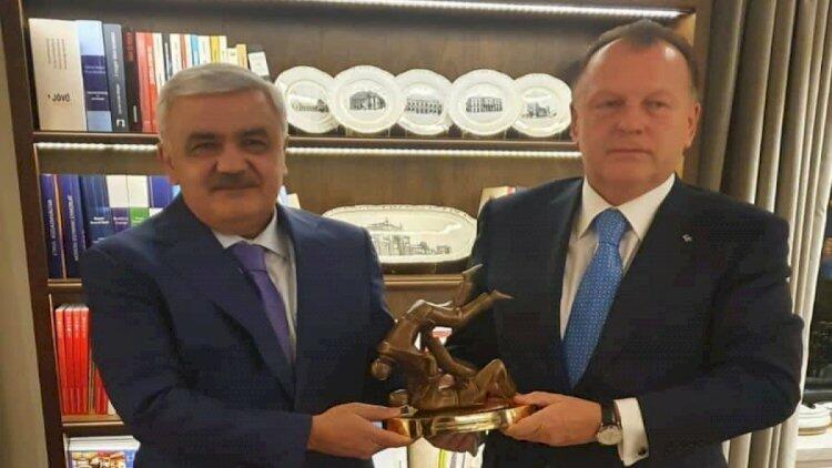 Rövnəq Abdullayev Marius Vizerlə görüşdü - FOTO