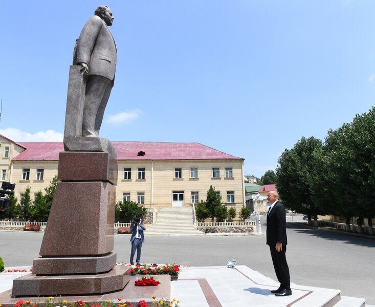 Prezident Daşkəsənə getdi