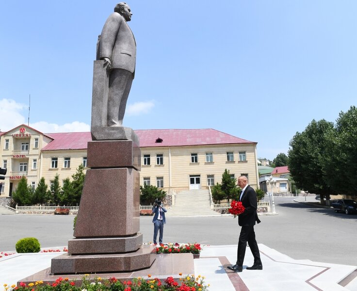 Prezident Daşkəsənə getdi