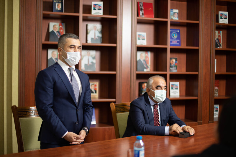 Bank Respublika və Azərbaycan Dövlət İqtisad Universiteti arasında əməkdaşlıq memorandumu imzalandı - FOTOLAR